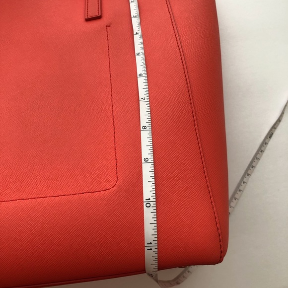 Kate Spade Coral Tote - Picture 14 of 17